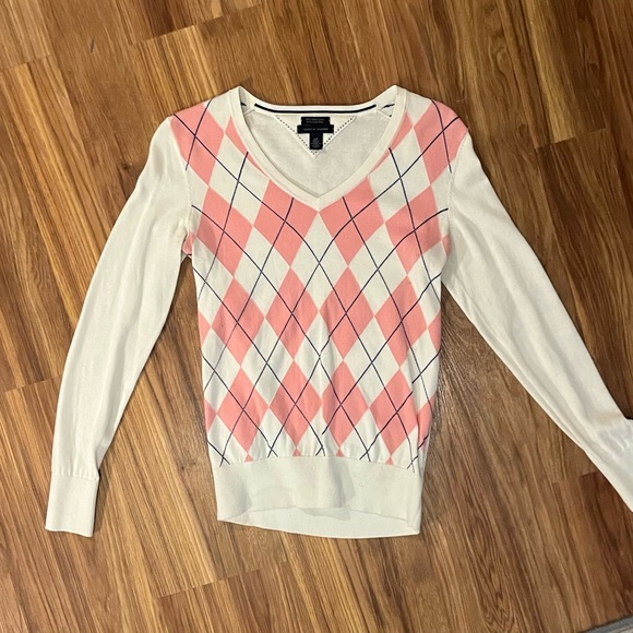 Tommy Hilfiger Classic Argyle Sweater - Picture 1 of 5